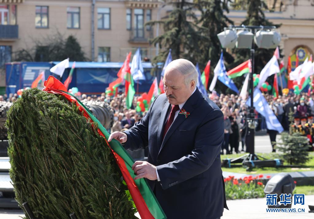 白俄罗斯纪念卫国战争胜利76周年