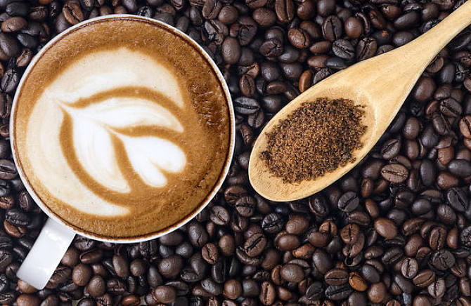 新研究称喝咖啡有助保护肝脏