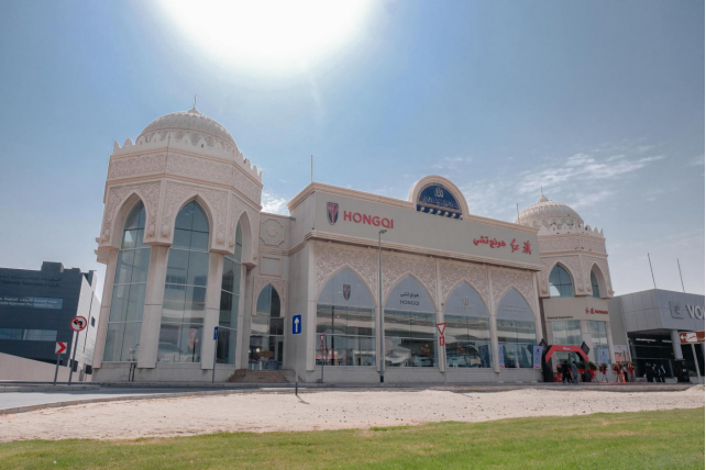 民族之光！红旗汽车迪拜旗舰店正式开业！