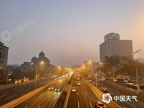注意！北京今天早晨至上午有轻雾或雾 昼夜温差超10℃